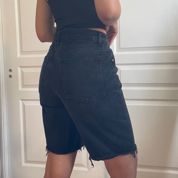 Black denim jorts - Picture 4 of 10